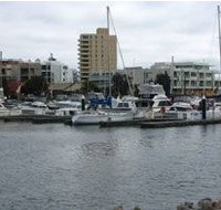 Glenelg Lake Holiday Apartment Accommodation - Lismore Accommodation