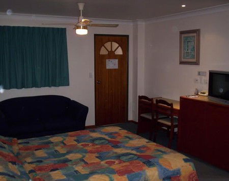 Carseldine Court Motel & Aspley Motel - Lismore Accommodation 4