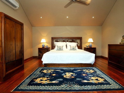Moonshadow Villas - Lismore Accommodation 1