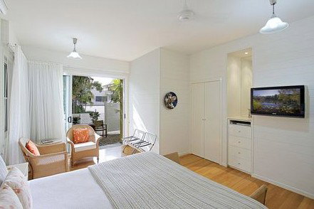 Byron Bathers - Lismore Accommodation 3