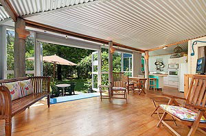 Beachcomber's Cottage - Lismore Accommodation 1