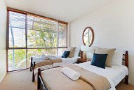 A Byron Experience - Lismore Accommodation 2