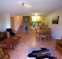 Bomboras Lennox Head - Lismore Accommodation
