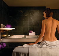 Four Seasons Hotel Sydney Spa - Lismore Accommodation