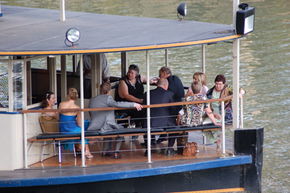 Emmylou Paddle Steamer - Lismore Accommodation 4