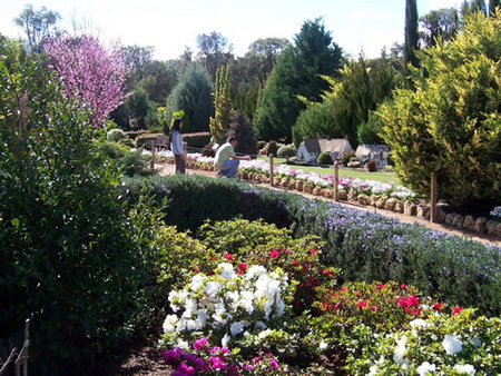 Abingdon Miniature Village - Lismore Accommodation 3