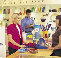 Shopping in The Rocks - Lismore Accommodation