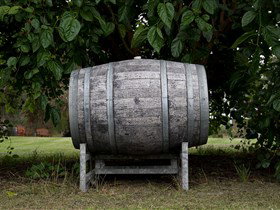 Lavina Wines - Lismore Accommodation 2