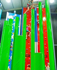 Clip 'N Climb Melbourne - Lismore Accommodation 3