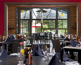 Oakdene Vineyards Restaurant And Cellar Door - Lismore Accommodation 2