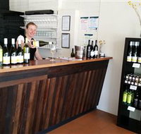 Billy Button Wines - Lismore Accommodation