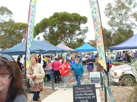 Riverland Farmers Market - Lismore Accommodation 1