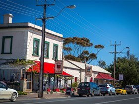 Yankalilla District Heritage Trail - Lismore Accommodation 1