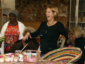 Kiri Kiri Art - Lismore Accommodation 3