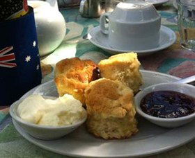 Afternoon Tea At Burnett House - Lismore Accommodation 1