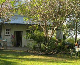 Afternoon Tea At Burnett House - Lismore Accommodation 3