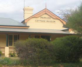 Parkside Cottage Museum - Lismore Accommodation 1