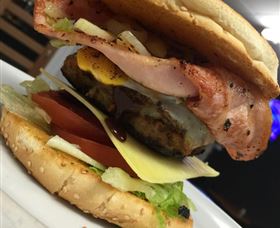 CamJai Catering And Takeaway Cafe And Function Catering - Lismore Accommodation 2