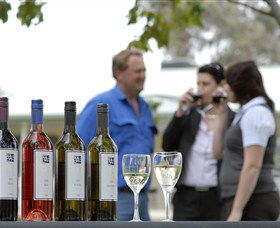 Woolaway Wines - Lismore Accommodation 2