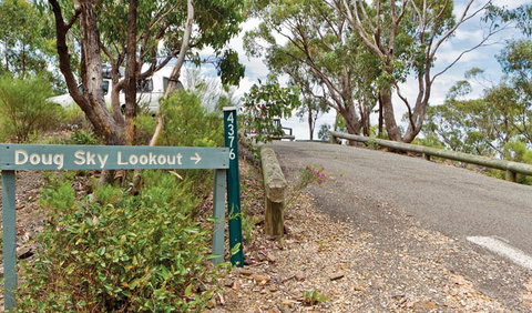 Doug Sky Lookout - Lismore Accommodation 1