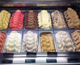 Estabar Gelati And Espresso Bar - Lismore Accommodation 2