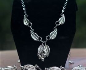 Australian Wildflower Jewellery Gallery - Lismore Accommodation 0