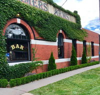 Farmers Arms Hotel  Art Suites Daylesford - Lismore Accommodation