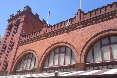 Around The Square Adelaide Walking Tour - Lismore Accommodation 6