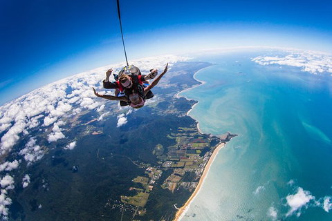 Beach Skydive From Up To 15000ft Over Mission Beach - Lismore Accommodation 4