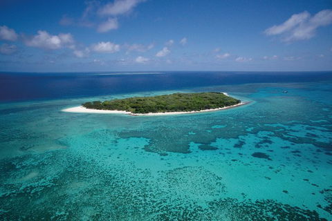 5-Day Fraser Island And Great Barrier Reef Tour - Lismore Accommodation 0