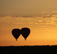 Early Morning Ballooning in Alice Springs - Lismore Accommodation