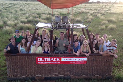 Early Morning Ballooning In Alice Springs - Lismore Accommodation 6