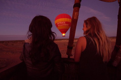 Early Morning Ballooning In Alice Springs - Lismore Accommodation 8