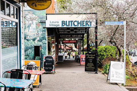 All-Inclusive Blue Mountains Day Trip With River Cruise - Lismore Accommodation 5