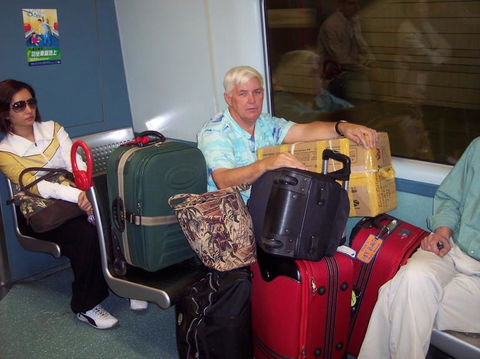 Airport Shuttle Transfer From Sydney City To Sydney Airport - Lismore Accommodation 3