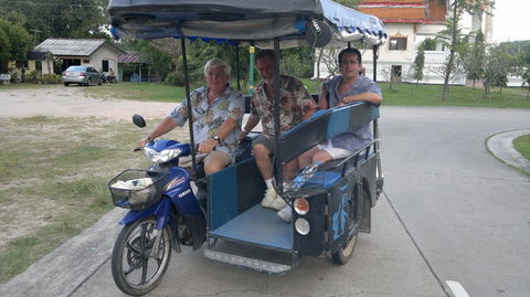 Airport Shuttle Transfer From Sydney City To Sydney Airport - Lismore Accommodation 4