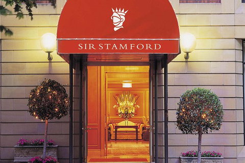 Skip The Line: The Gentleman Magician At Sir Stamford At Circular Quay Ticket - Lismore Accommodation 4