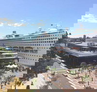 Shuttle Transfer from Cruise Ship Terminal at Circular Quay to Sydney Airport - Lismore Accommodation