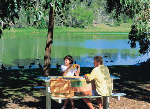 Moore Park - Lismore Accommodation 2