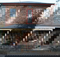 Bay Tree Gallery - Lismore Accommodation