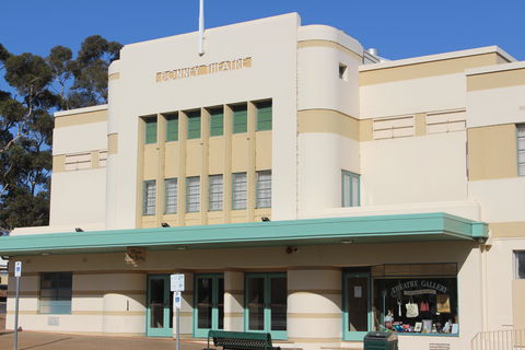 Bonney Theatre - Lismore Accommodation 0