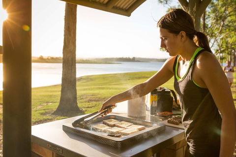Lake Samsonvale - Lismore Accommodation 0