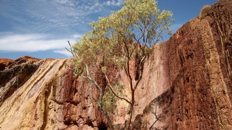 Ochre Pits - Lismore Accommodation 0