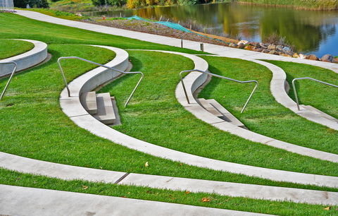 Queen Elizabeth Ll Park Queanbeyan - Lismore Accommodation 2