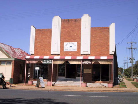 Talbragar Country Antiques - Lismore Accommodation 0