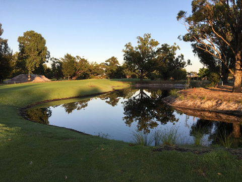Pinjarra Golf Club - Lismore Accommodation 0