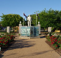 WW1 Memorial Park - Lismore Accommodation