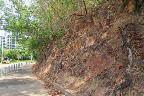 Stokes Hill - Lismore Accommodation 0