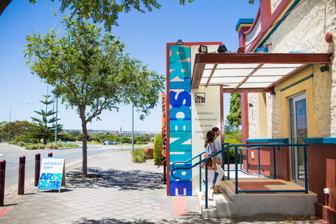 The Arts Centre Port Noarlunga - Lismore Accommodation 2