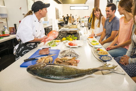 The Fresh Fish Place - Lismore Accommodation 2